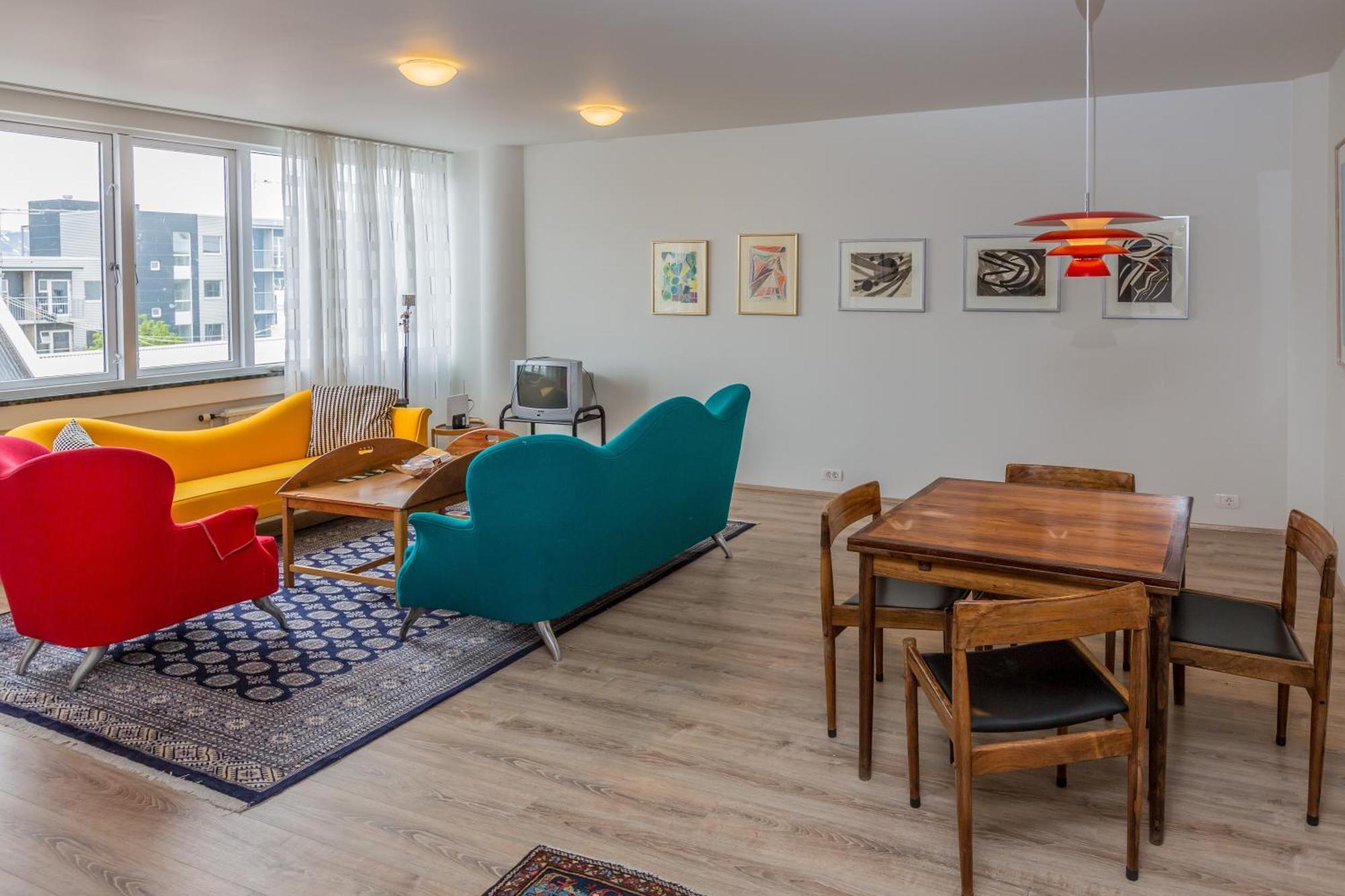 Hverfisgata Apartment Reykjavík Buitenkant foto