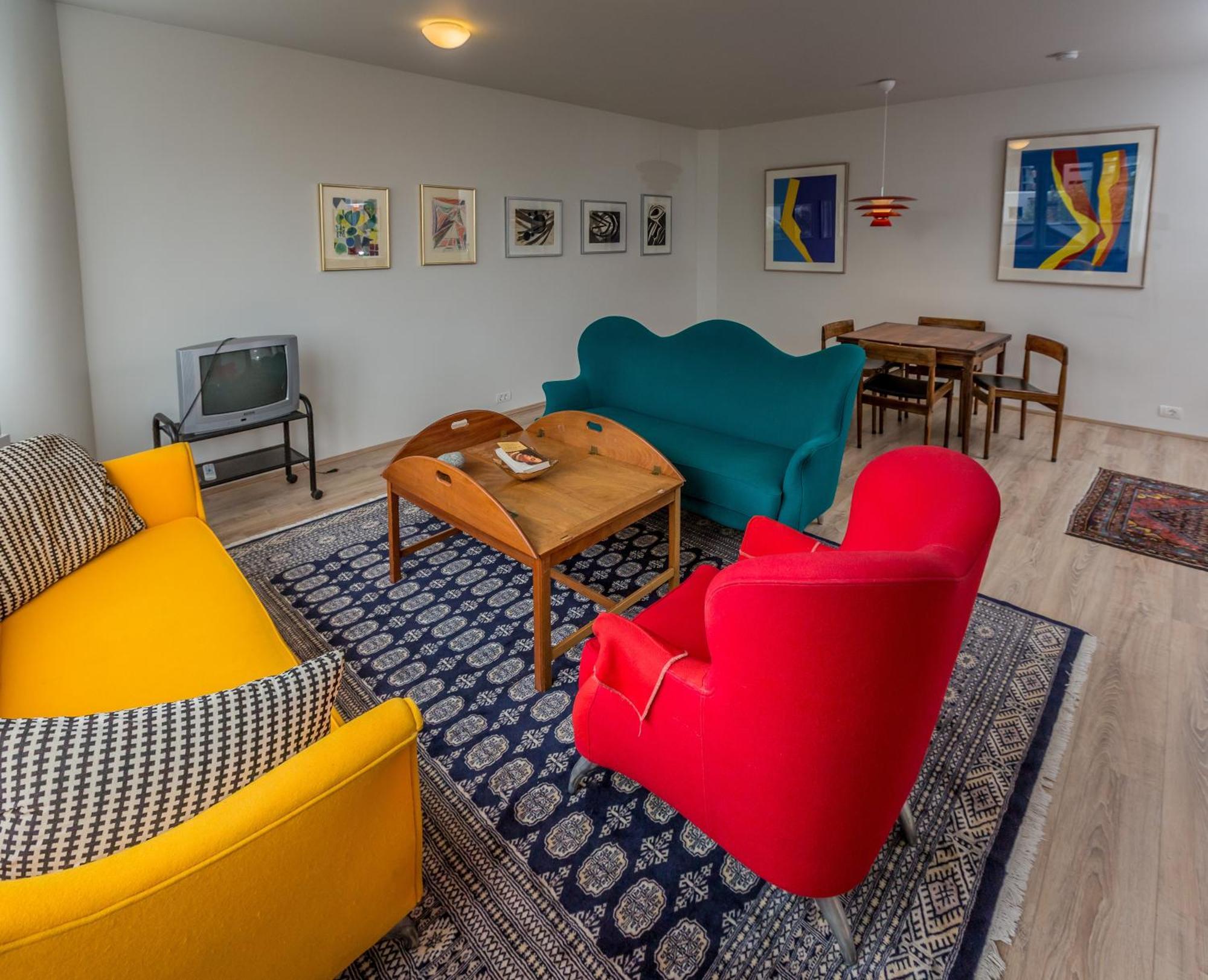 Hverfisgata Apartment Reykjavík Buitenkant foto