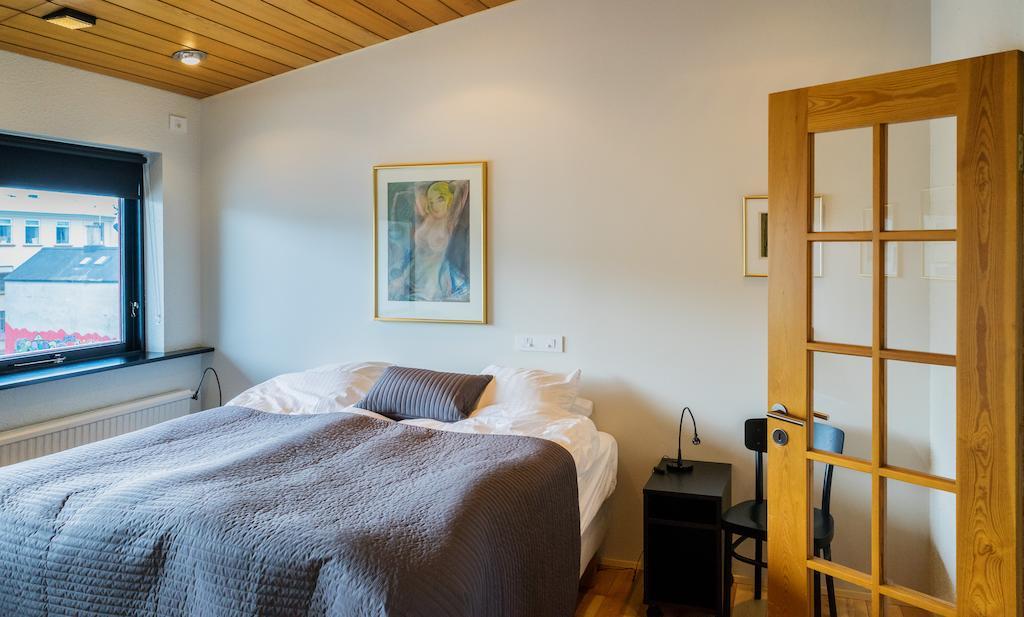 Hverfisgata Apartment Reykjavík Kamer foto