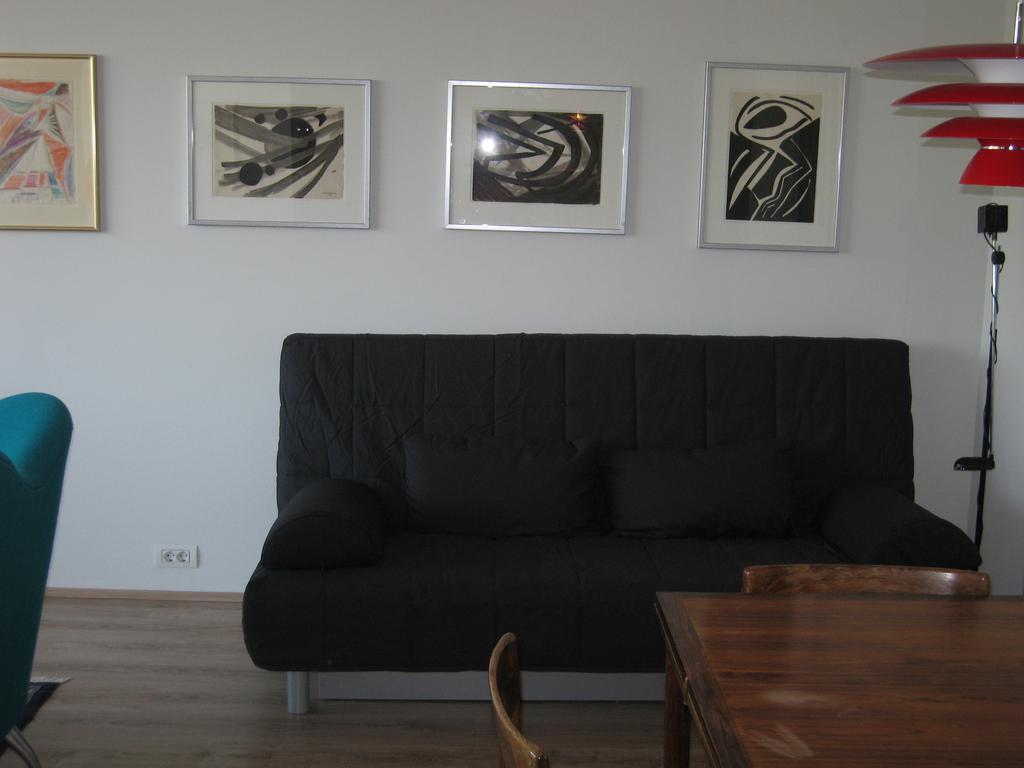 Hverfisgata Apartment Reykjavík Buitenkant foto