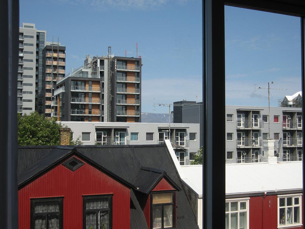 Hverfisgata Apartment Reykjavík Buitenkant foto