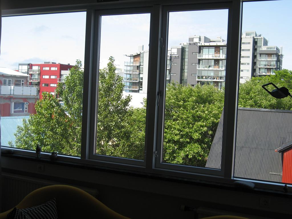 Hverfisgata Apartment Reykjavík Buitenkant foto